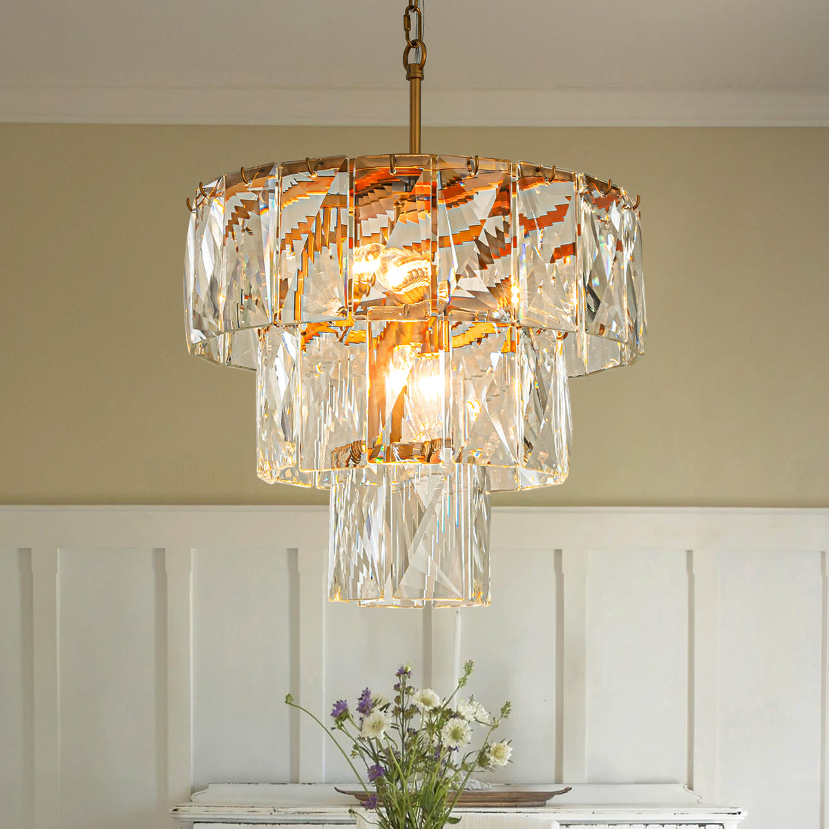 18'' 4-Light Mid-Century Modern Glam Antique Gold Crystal Tiered Chandelier Luxury Ceiling Hanging light For Dining Room Living Room