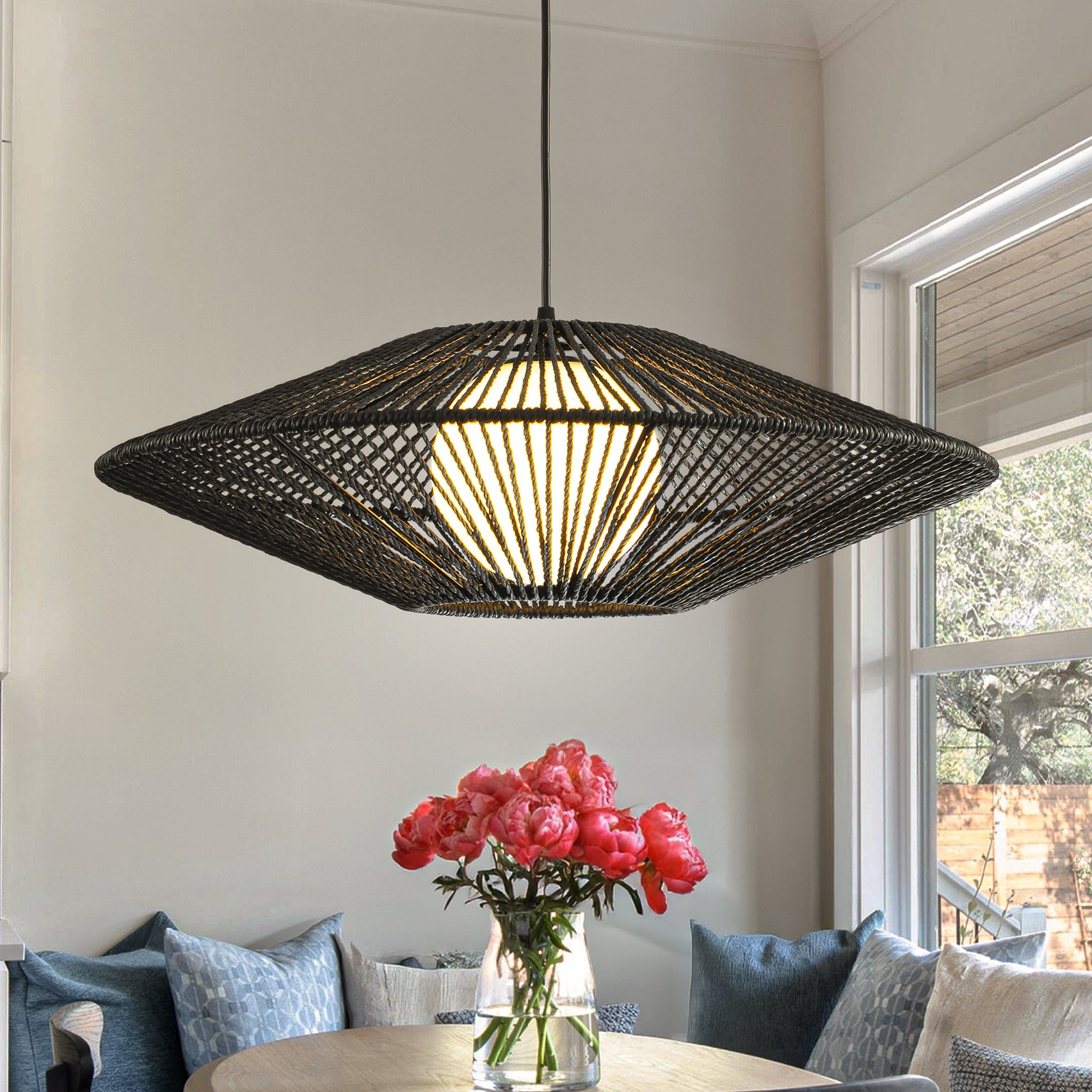 1-Light 23'' Modern Black Hand-Woven Rattan Chandelier Bubble Trasitional Natura Pendant Light For Dining Room Kitchen Island