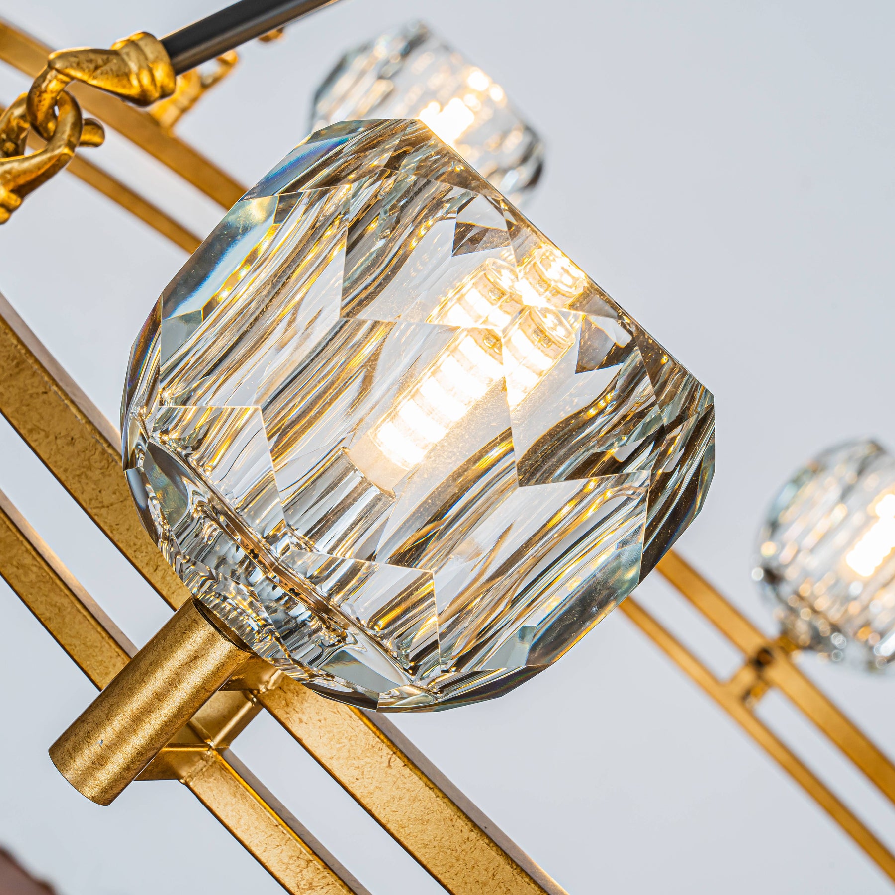Modern/Contemporary 8-Light Antique Gold Facet-cut Crystal Chandelier Vintage Dining Room Pendant Light Fixtures