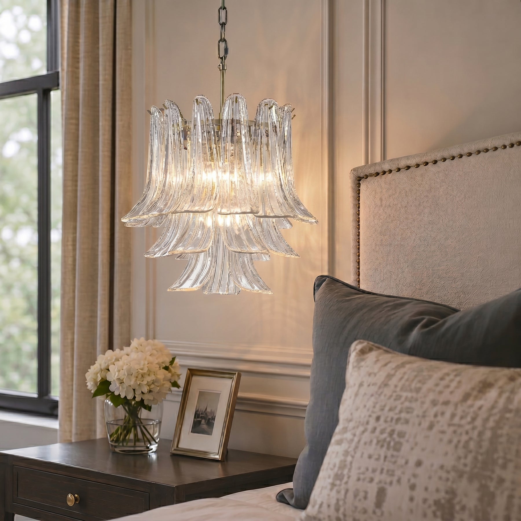 18'' Wide Mid-Century Modern Chandelier 4-Light 3-Tier Clear Art Glass Pendant Light In Antique Bronze Finish For Dining Room Foyer Bedroom
