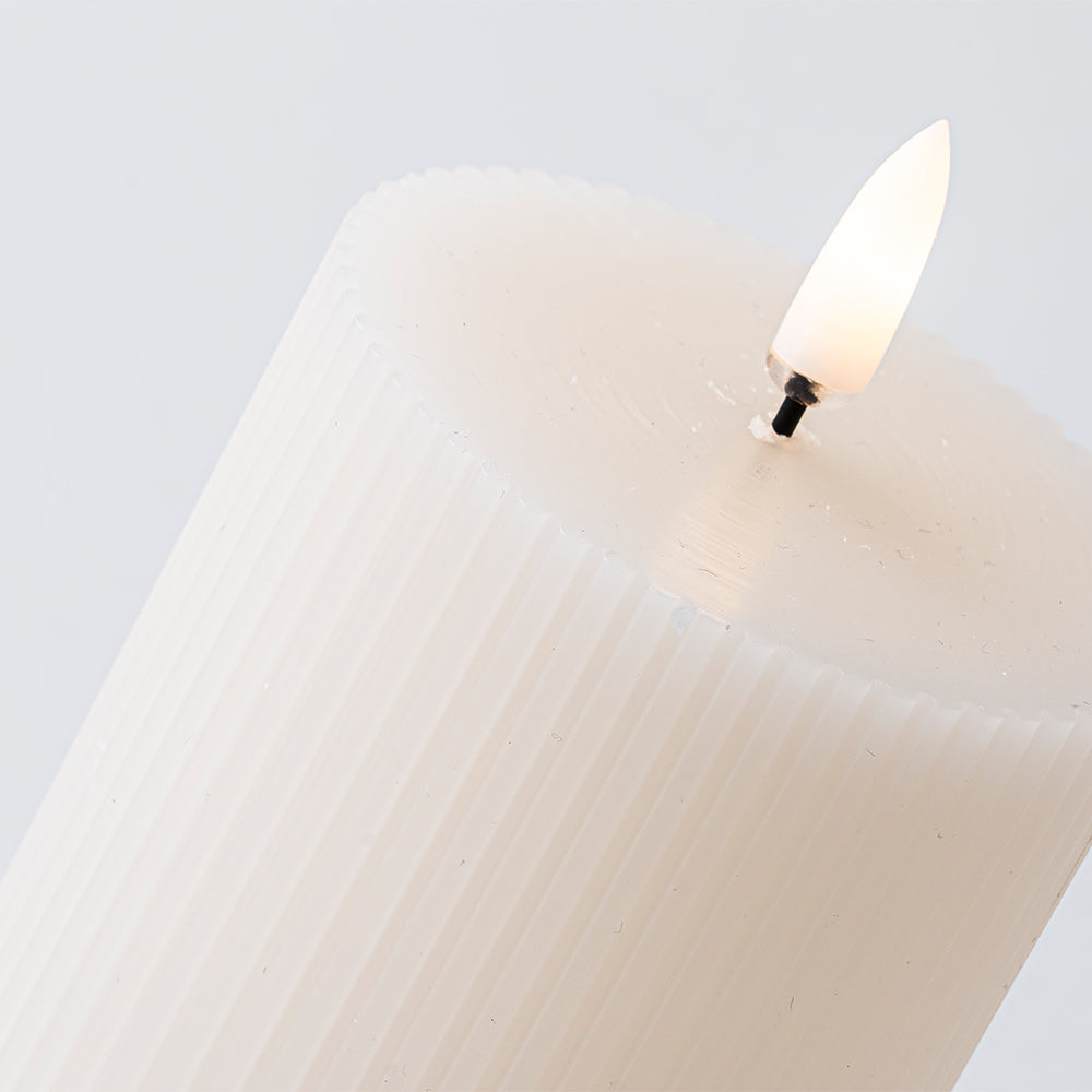 Set of 3 Real Wax White Candle USB-C Rechargeable Flameless LED Pillar Candle with Remote Control, Timer and Dimmable Flickering Light